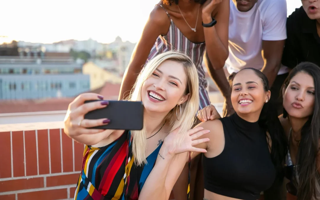 Estrategia de redes sociales de celebridades: lecciones de las estrellas